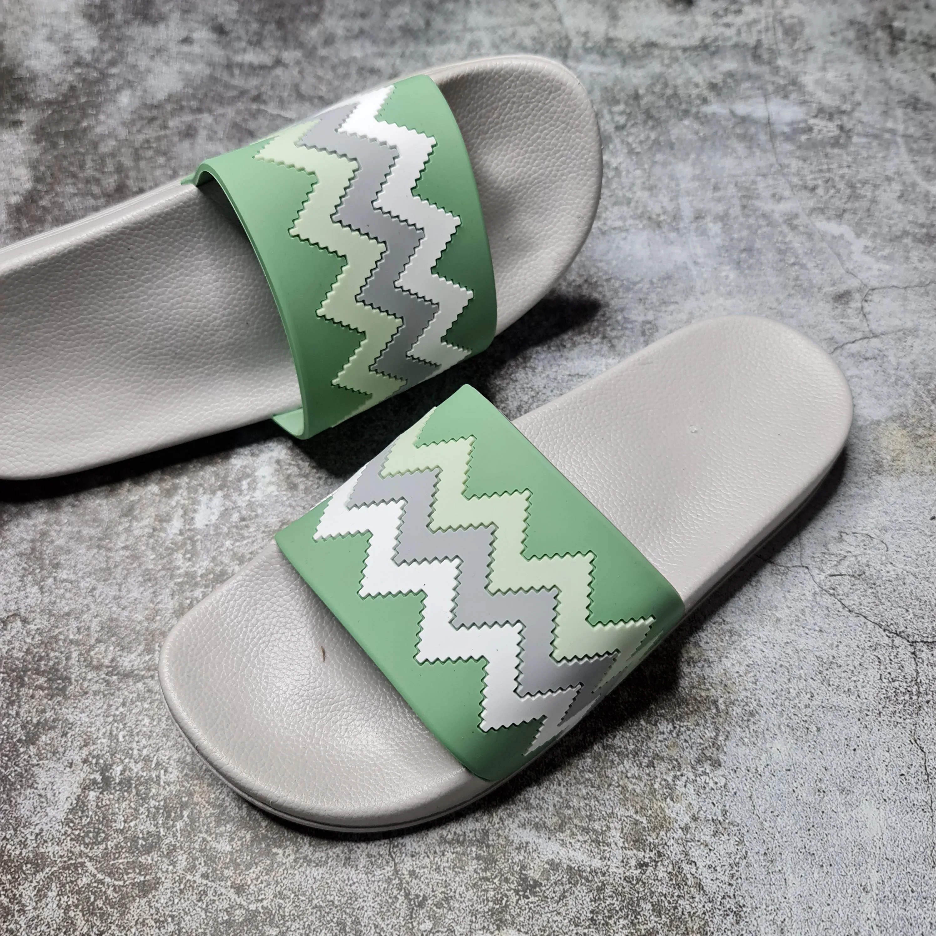 Pattern Casual Slides