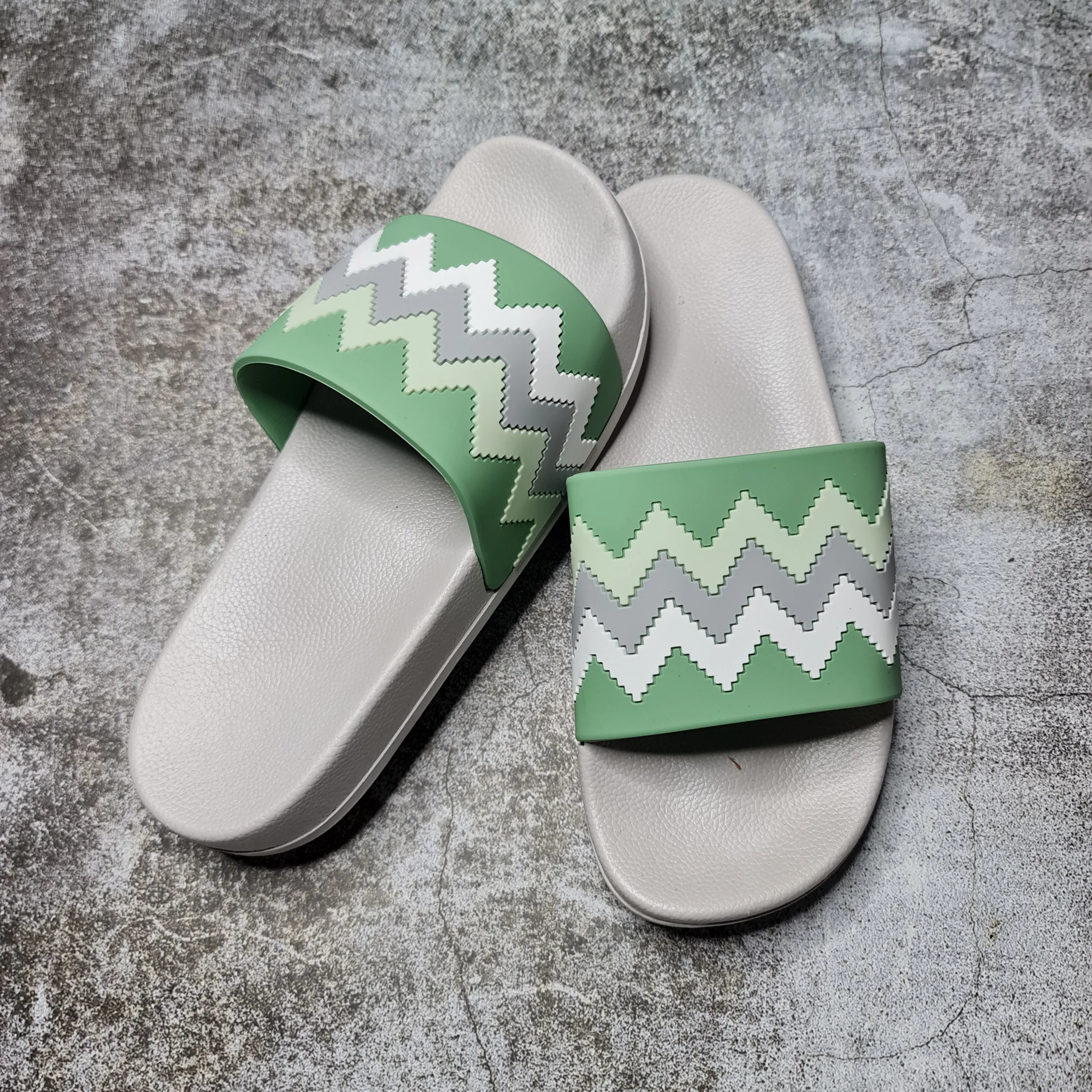 Pattern Casual Slides