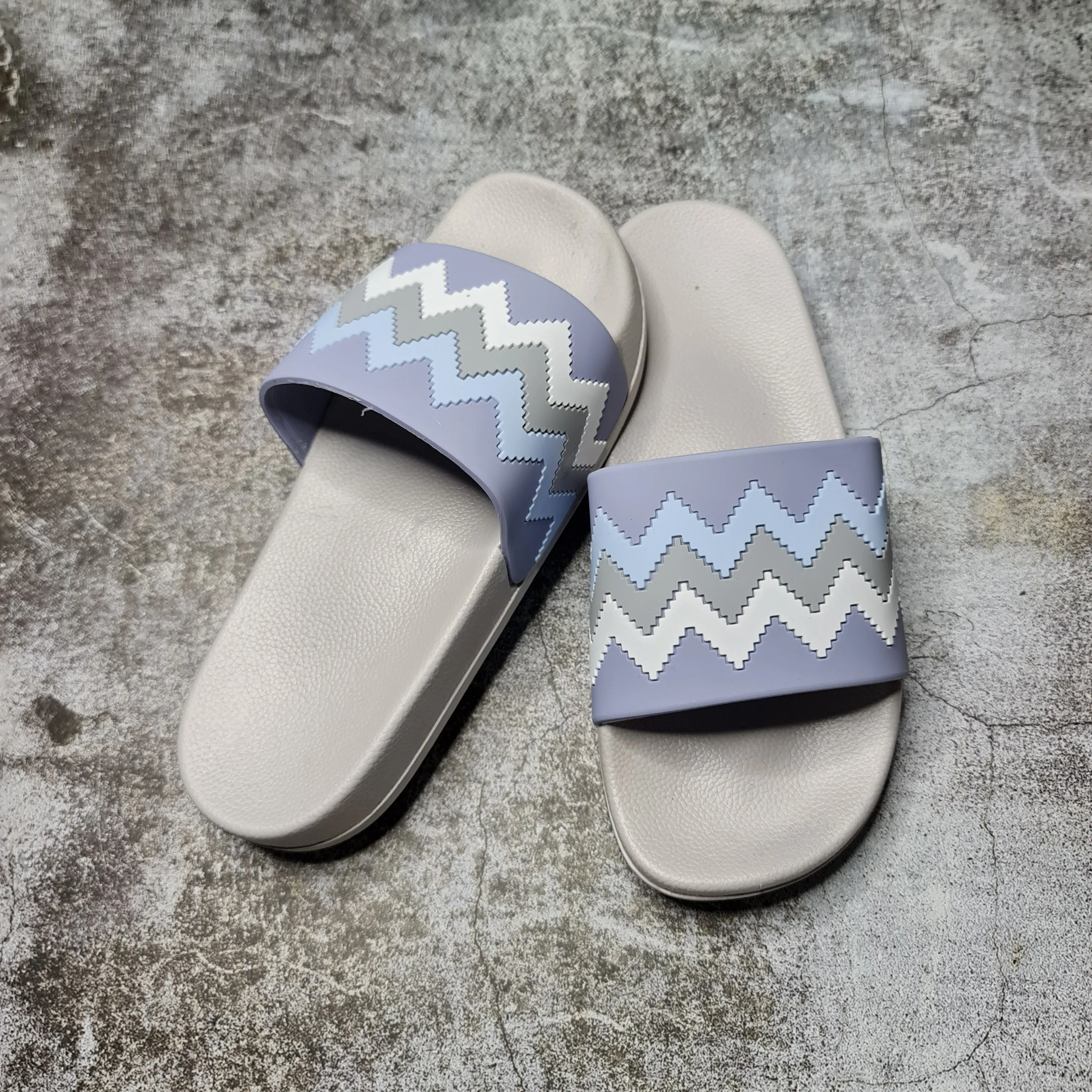 Pattern Casual Slides