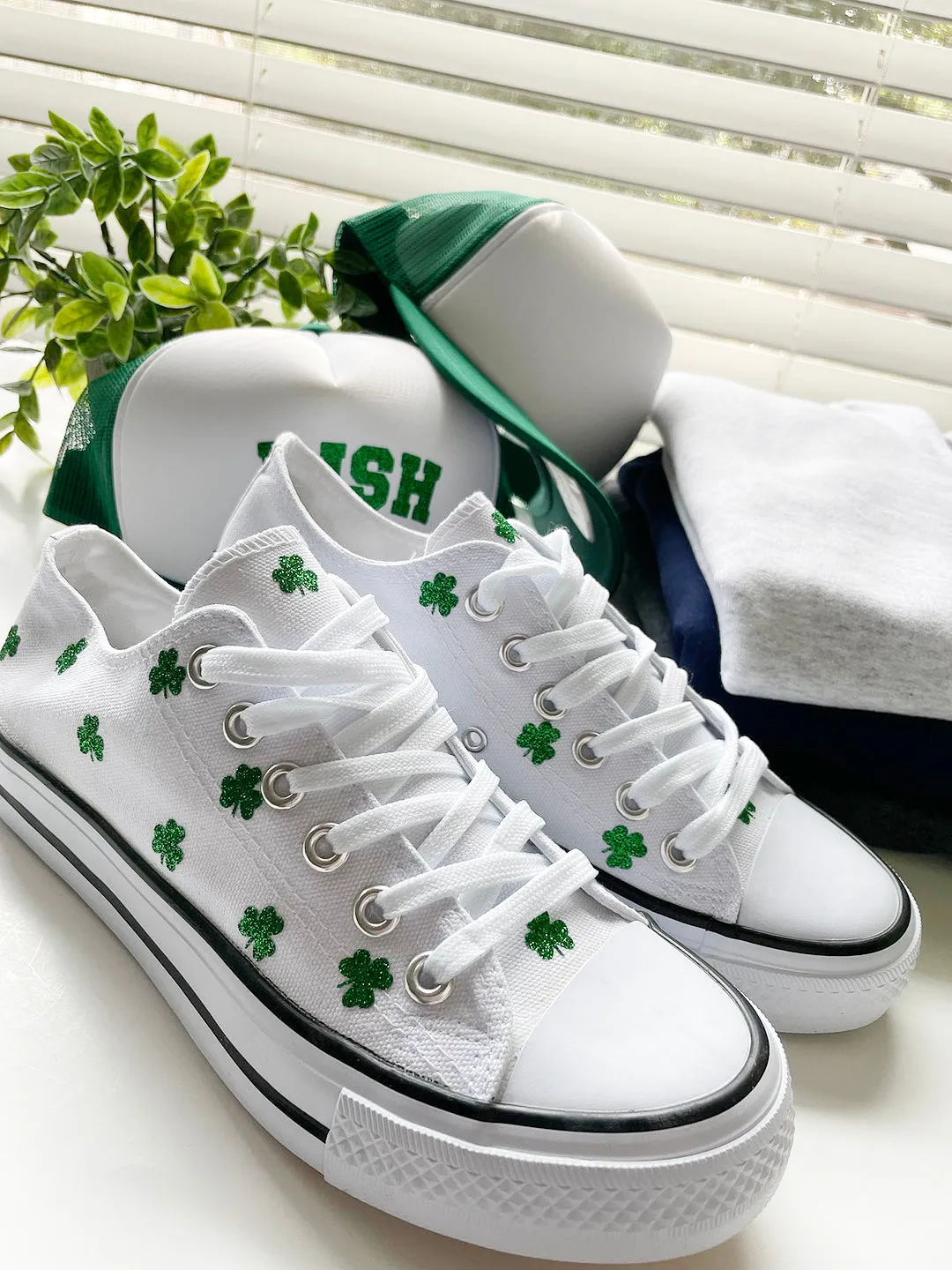 St. Patricks day shoes , glitter shamrock shoes - irish shoes - St. Patricks day shoes